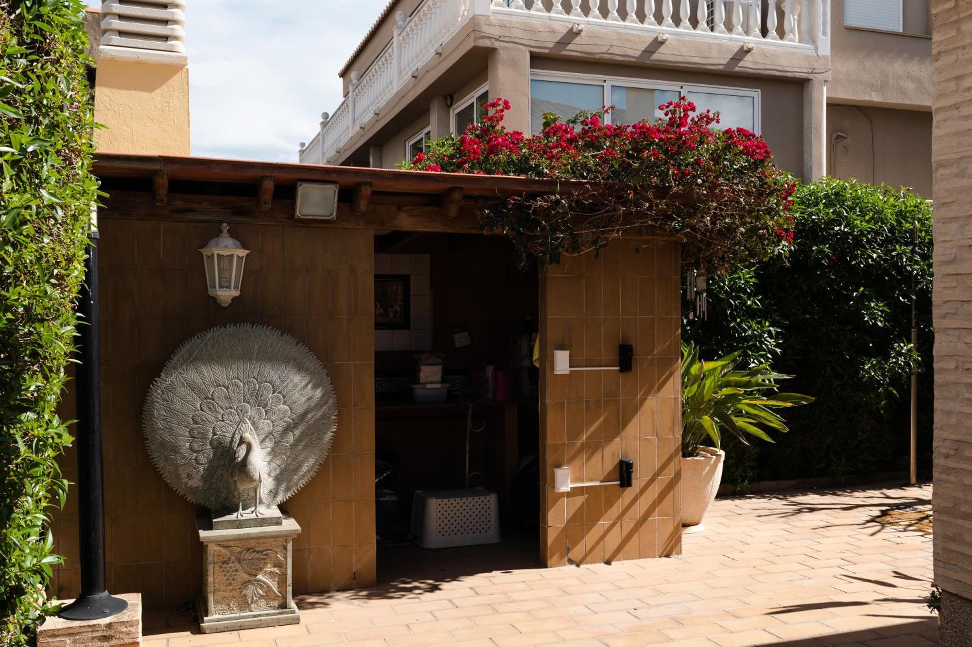 Experience Valencia Luxury Chalet Puig Val Con Piscina Bagian luar foto